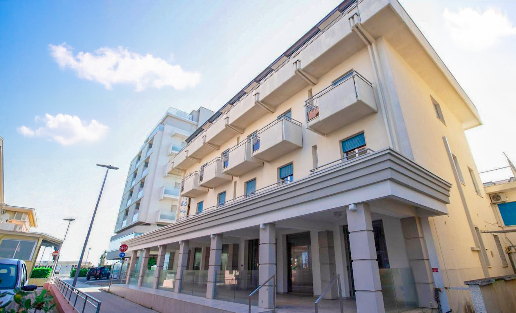 bi hotel